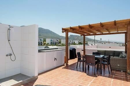 Joya Cyprus Mermaid Penthouse Apartment Agios Amvrosios  Kültér fotó