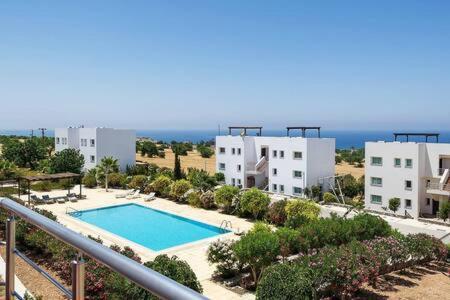 Joya Cyprus Mermaid Penthouse Apartment Agios Amvrosios  Kültér fotó