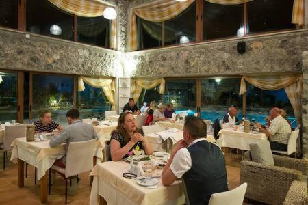 Joya Cyprus Mermaid Penthouse Apartment Agios Amvrosios  Kültér fotó